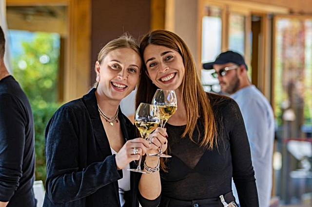 2-le-reginette-di-maso-martis-le-sorelle-maddalena-e-alessandra-stelzer.jpg