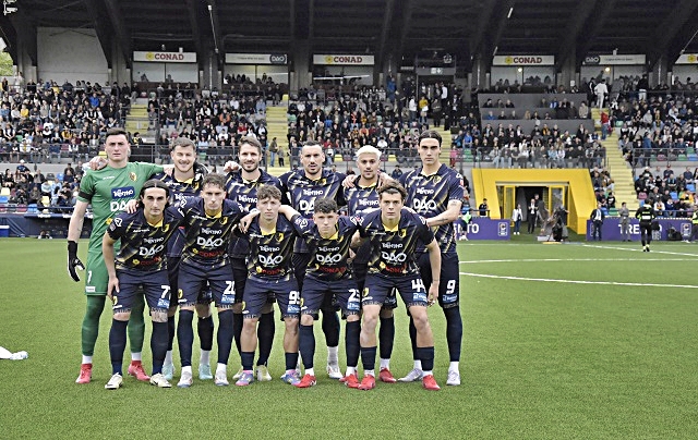 calcio-tn-undici-titolari-10.JPG