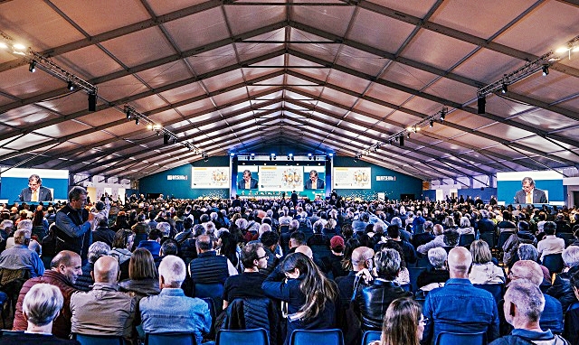 banca-assemblea1-1.jpg