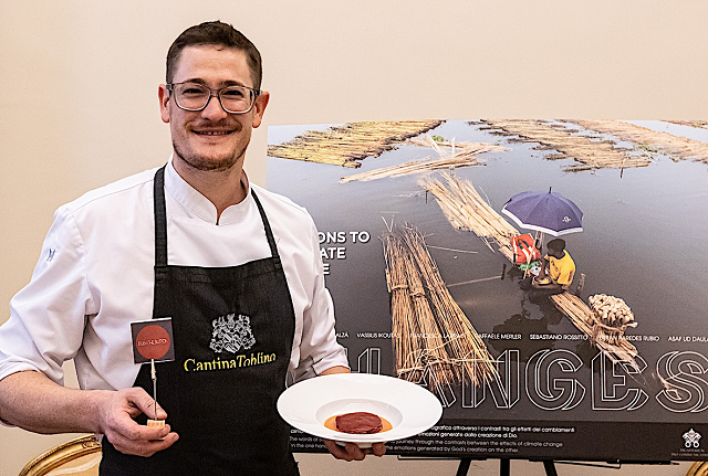 3-sebastian-sartorelli-chef-dell-hosteria-toblino-foto-raffaele-merler.jpg