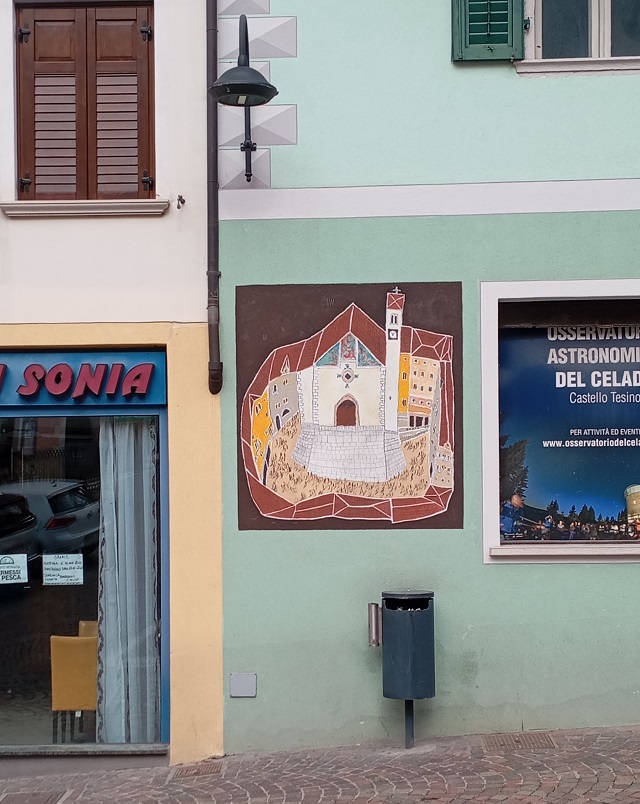 matteo-boato-piazza-crosara-murale-castello-tesino-2025.jpg