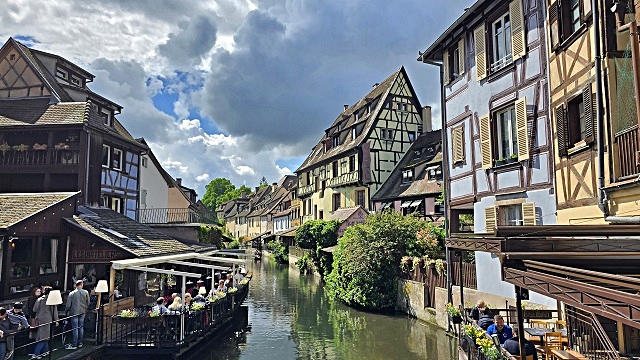 nadia-colmar-3-1.jpg
